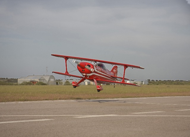 Download EUG001250 (640Wx462H)